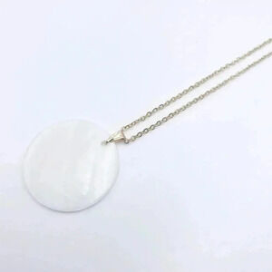 Round Mother of Pearl Necklace